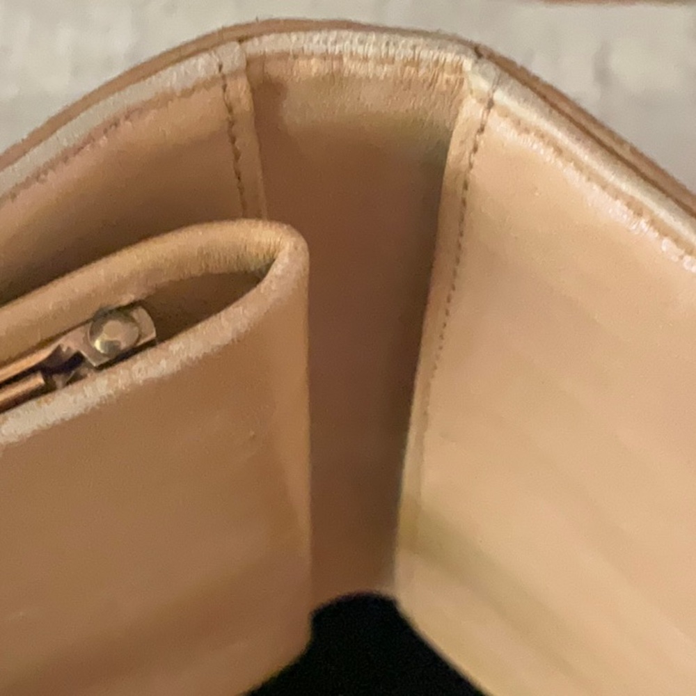 Chanel Beige Leather Wallet - Picture 13 of 16